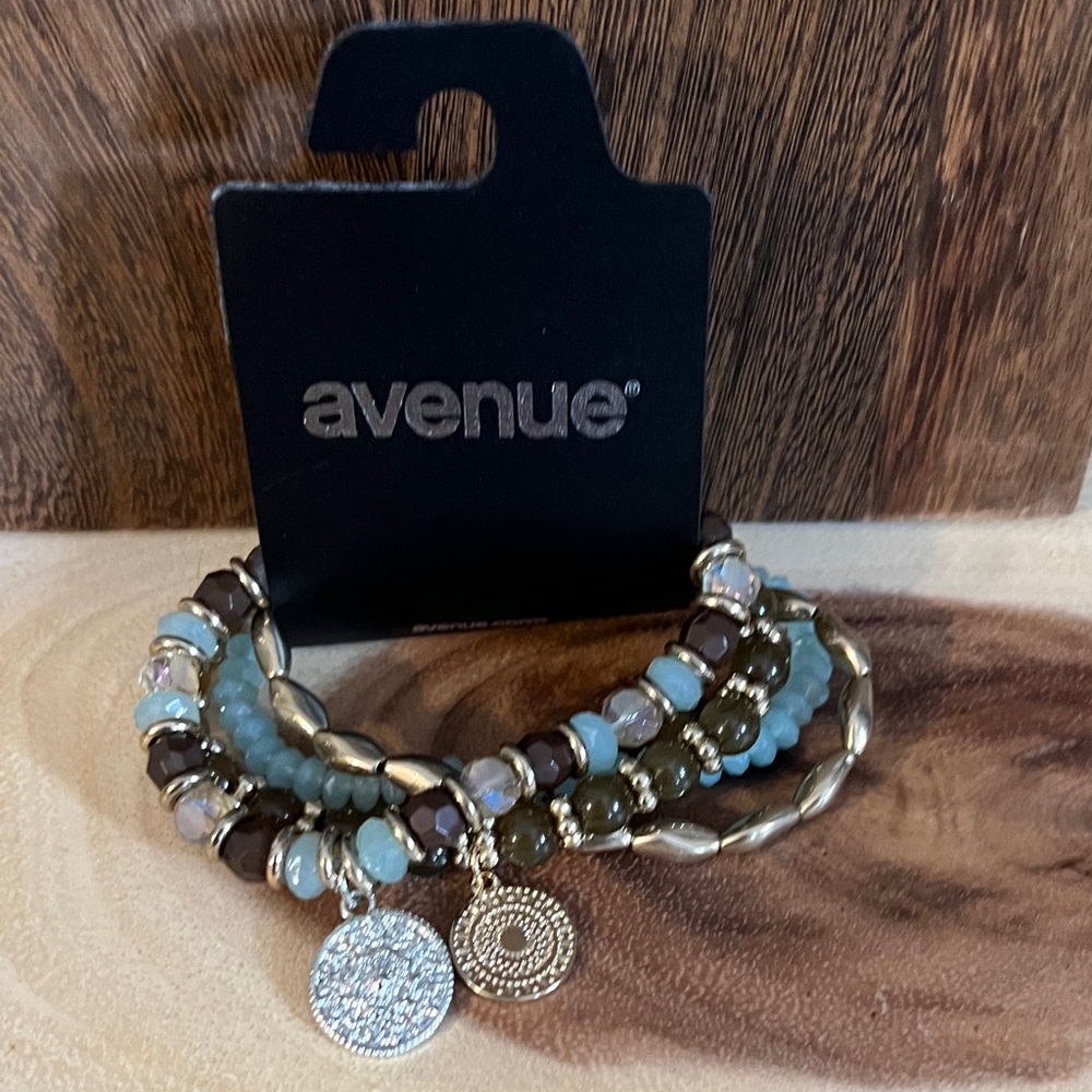 3/$18 Avenue Gold and Brown Beaded Bracelet Set Lot 382